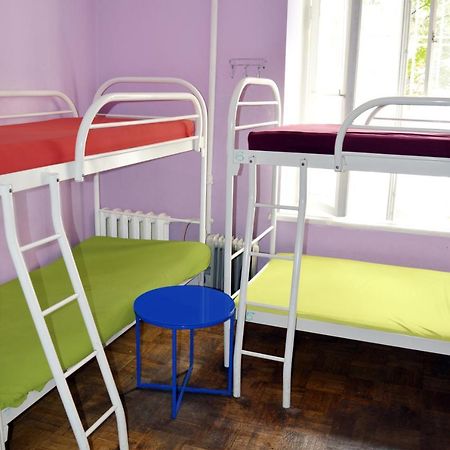 Hostel Kreschatik Kiev Bagian luar foto