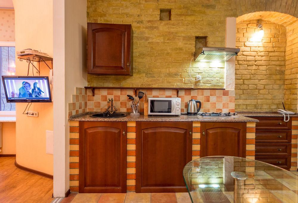Hostel Kreschatik Kiev Bagian luar foto