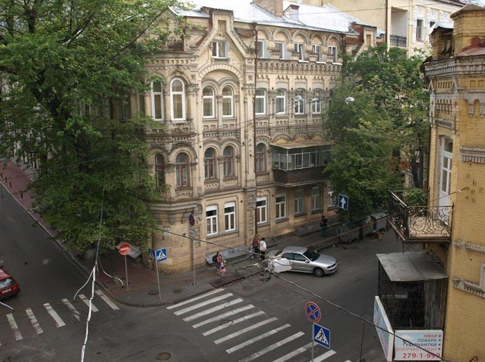 Hostel Kreschatik Kiev Bagian luar foto