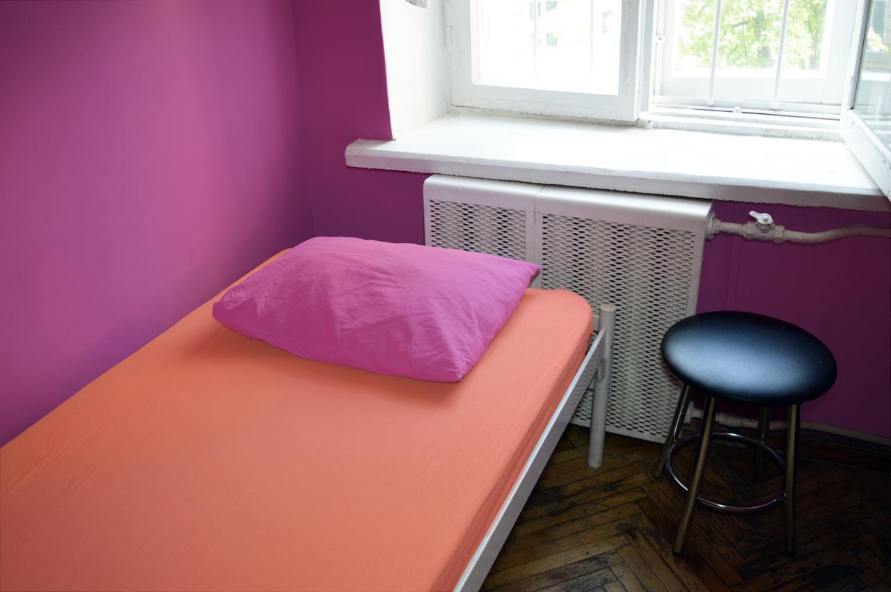 Hostel Kreschatik Kiev Bagian luar foto