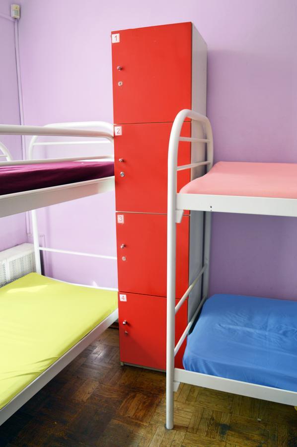 Hostel Kreschatik Kiev Bagian luar foto