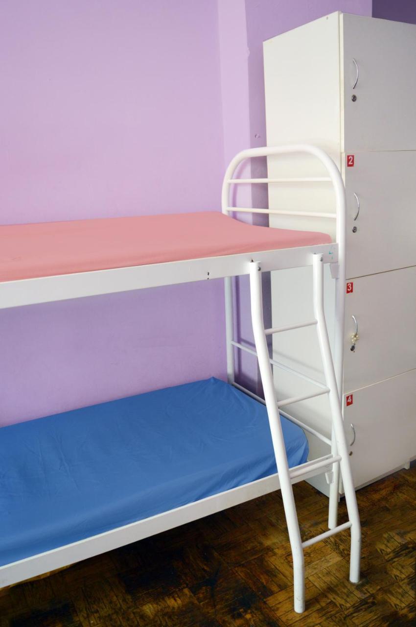 Hostel Kreschatik Kiev Bagian luar foto