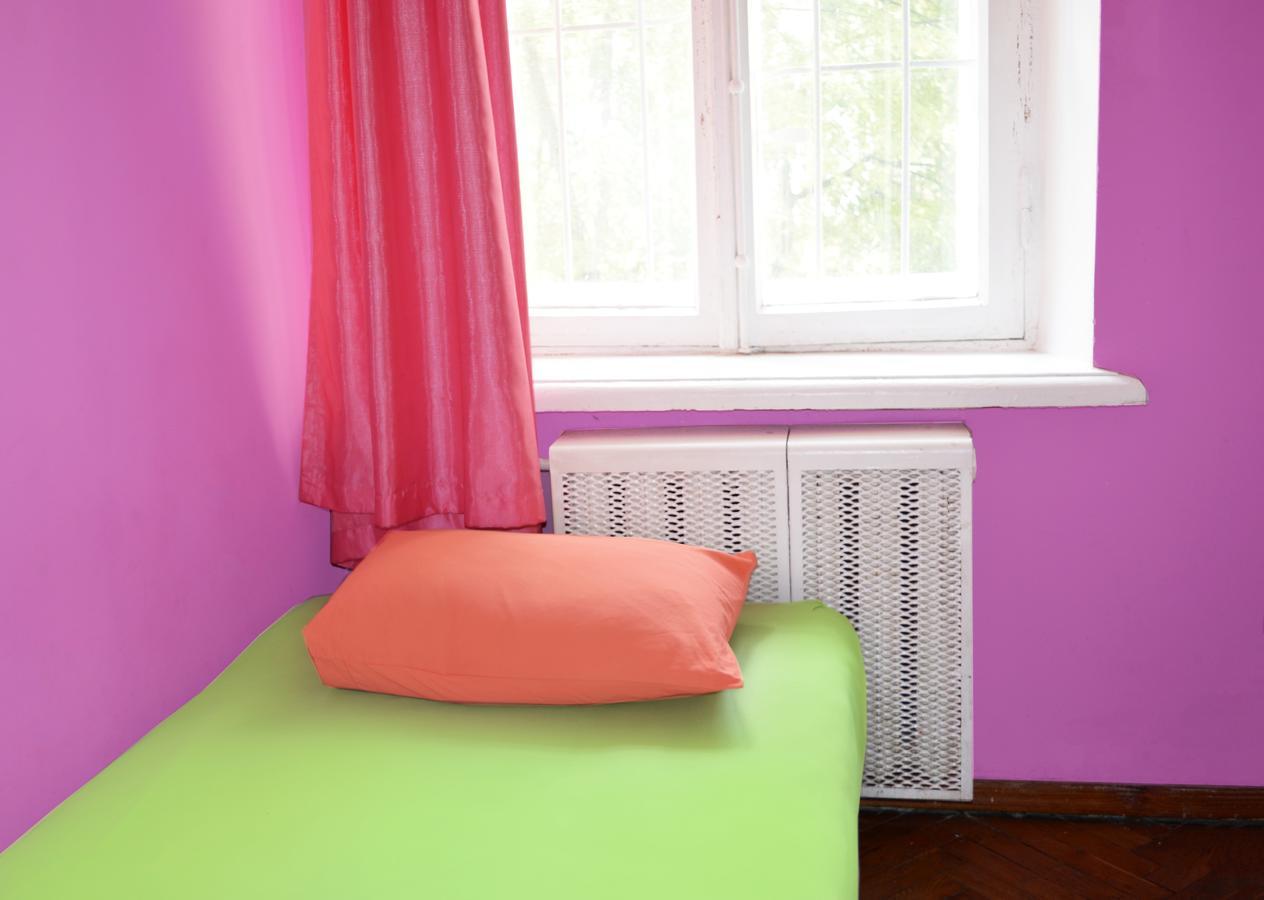Hostel Kreschatik Kiev Bagian luar foto