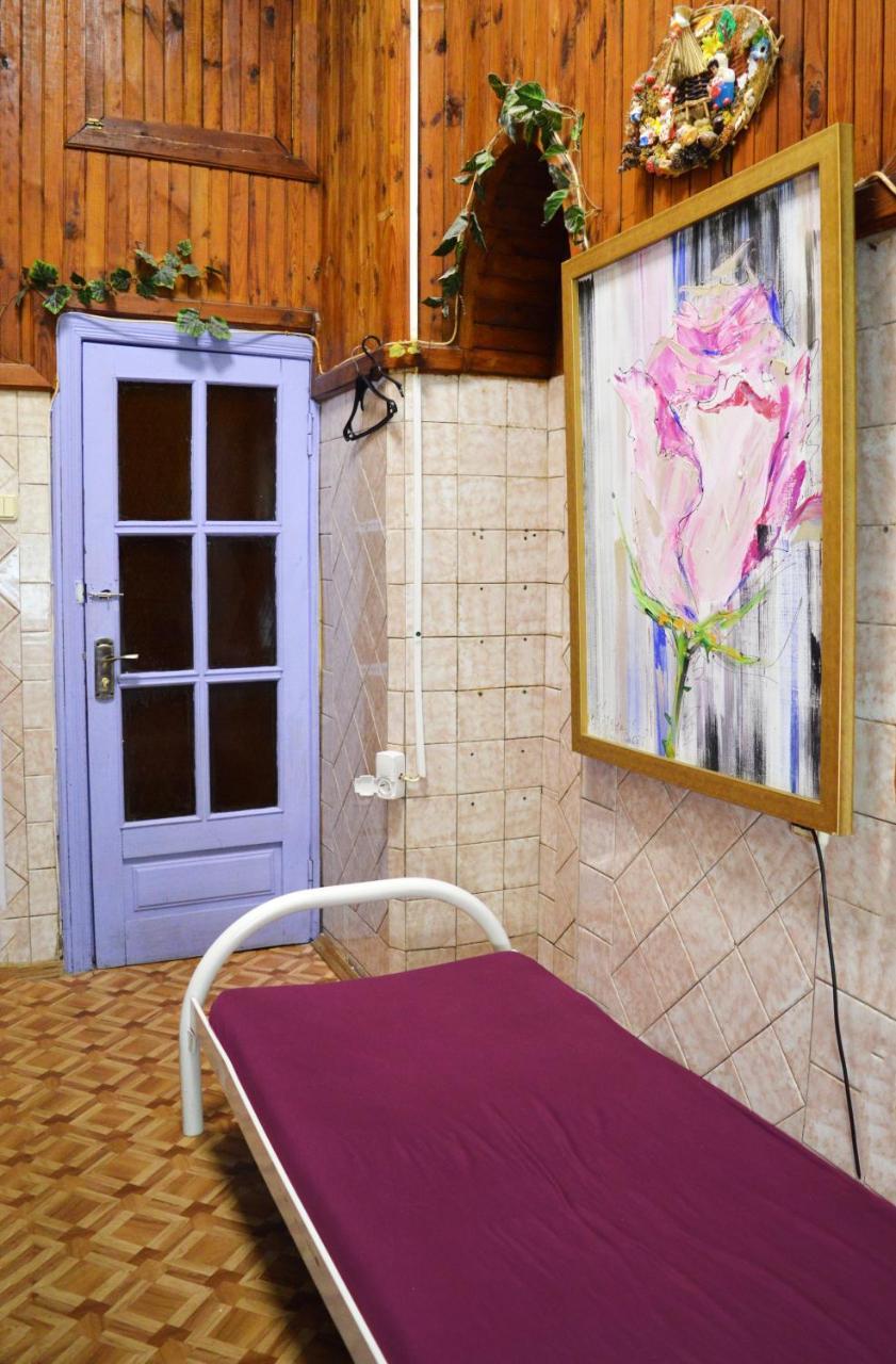 Hostel Kreschatik Kiev Bagian luar foto